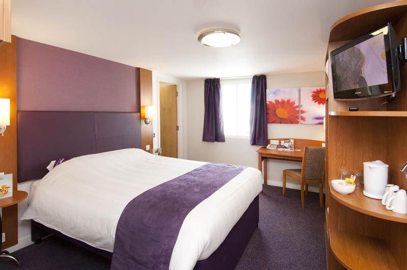 Premier Inn Coventry City Centre Zewnętrze zdjęcie